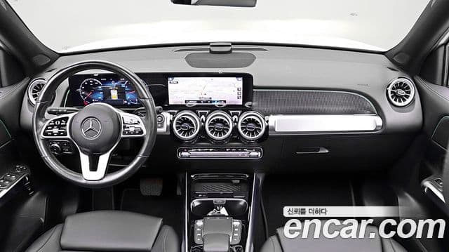 Mercedes-Benz GLB-Class 2021 — Photo 20/20