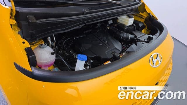 Hyundai Staria 2021 — Photo 20/34