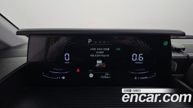 Hyundai Staria 2021 — Photo 26/34