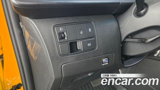 Hyundai Staria 2021 — Photo 10/34