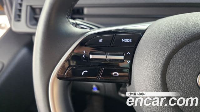 Hyundai Staria 2021 — Photo 11/34