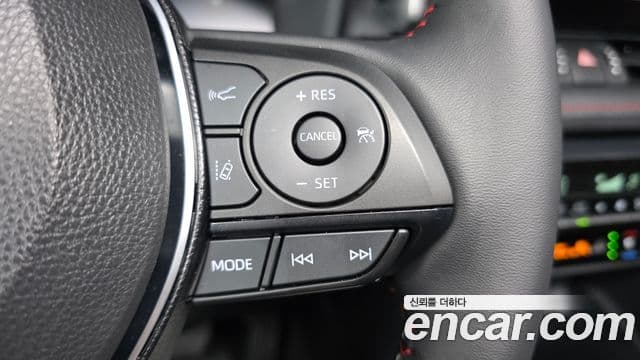 Toyota RAV4 2025 — Photo 12/32