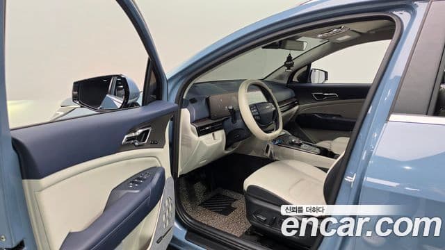 Kia Sportage 2025 — Фото 8/20