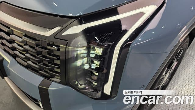 Kia Sportage 2025 — ფოტო 1/32