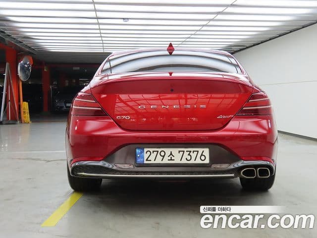 Genesis G70 2021 — Photo 14/20