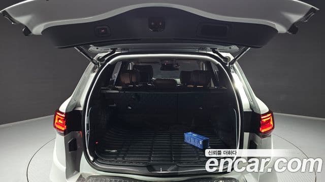 Renault Samsung QM6 2023 — Photo 28/33
