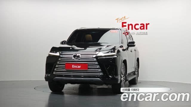 Lexus LX 2025 — ფოტო 31/37