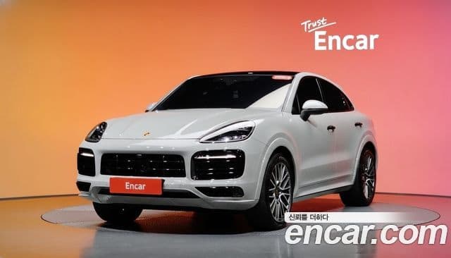 Porsche Cayenne 2023 — Photo 29/39