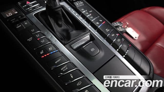 Porsche Macan 2018 — Şəkil 10/20