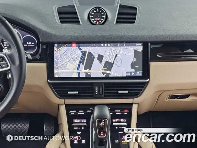 Porsche Cayenne 2020 — ფოტო 19/20
