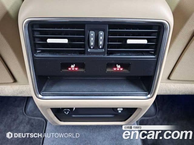 Porsche Cayenne 2020 — ფოტო 16/20