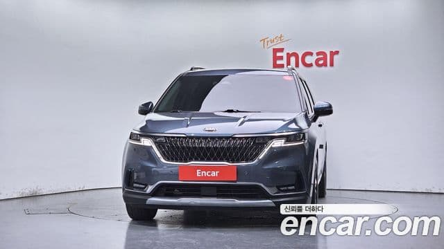 Kia Carnival 2021 — Фото 3/20