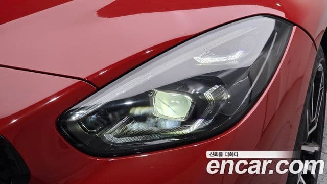 BMW Z4 2025 — Photo 18/31