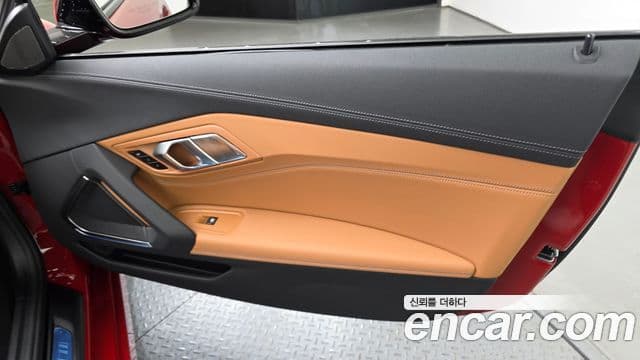 BMW Z4 2025 — Photo 16/31