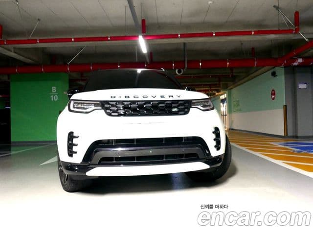 Land Rover Discovery 5 2025 — Фото 6/6