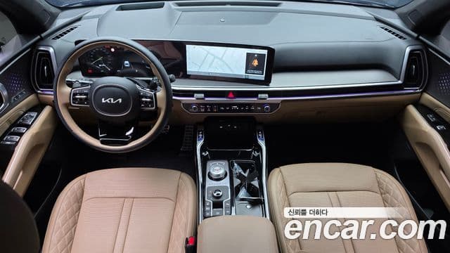 Kia Sorento 2023 — Фото 7/20