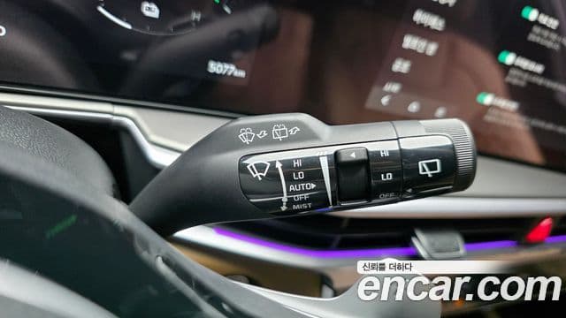 Kia Sorento 2023 — Şəkil 14/39