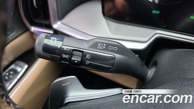 Kia Sorento 2023 — Şəkil 10/39