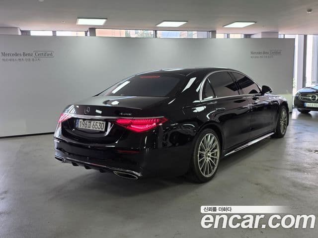 Mercedes-Benz S-Class 2021 — Photo 11/18