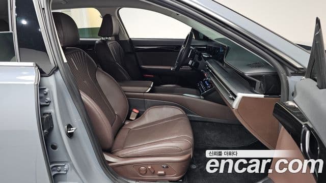 Hyundai Grandeur Hybrid 2025 — ფოტო 11/35