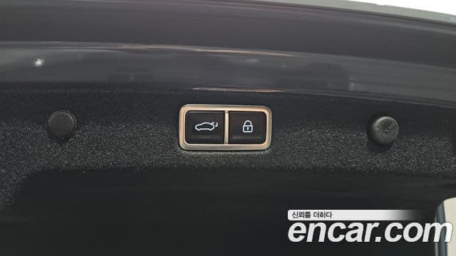 Hyundai Grandeur Hybrid 2025 — ფოტო 20/35