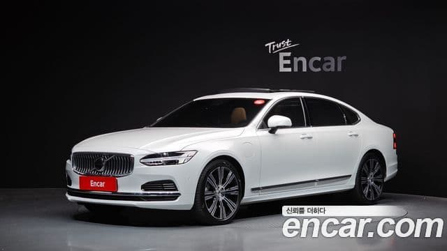 Volvo S90 2025 — Фото 1/20