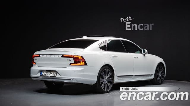 Volvo S90 2025 — Фото 2/20