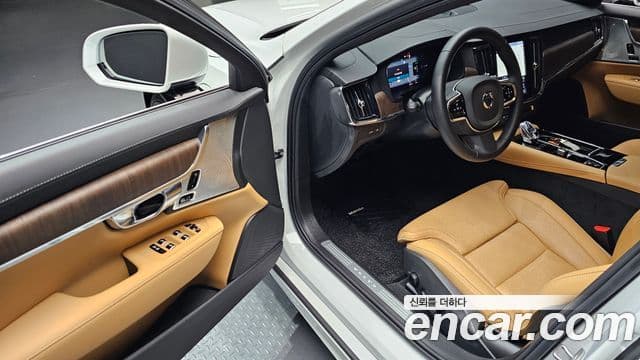 Volvo S90 2025 — Фото 10/20