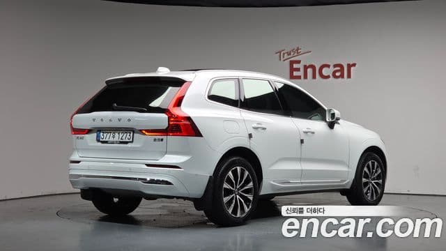 Volvo XC60 2025 — ფოტო 5/35
