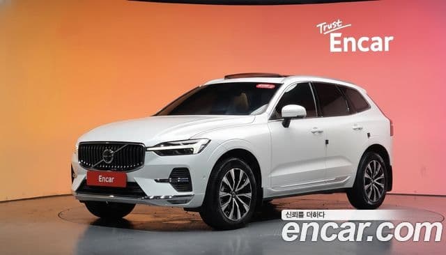 Volvo XC60 2025 — ფოტო 3/35