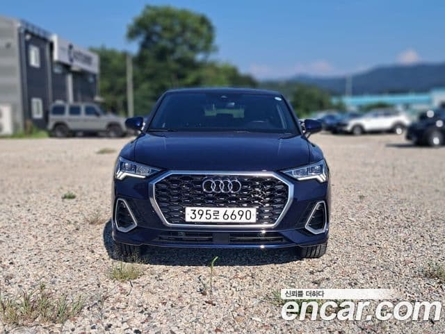 Audi Q3 2024 — ფოტო 2/20