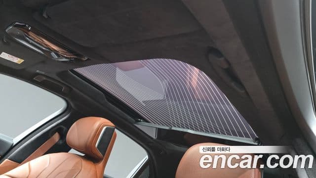 BMW 7 Series 2023 — Photo 36/36