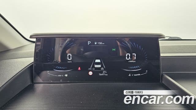 Hyundai Staria 2021 — Фото 8/20