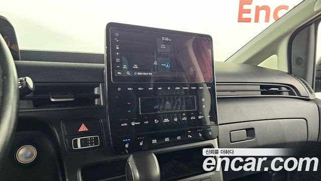 Hyundai Staria 2021 — Фото 13/20
