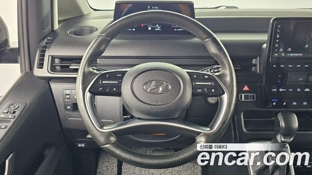 Hyundai Staria 2021 — Фото 14/20