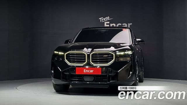 BMW XM 2025 — Photo 30/34