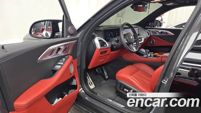 BMW XM 2025 — Photo 19/34