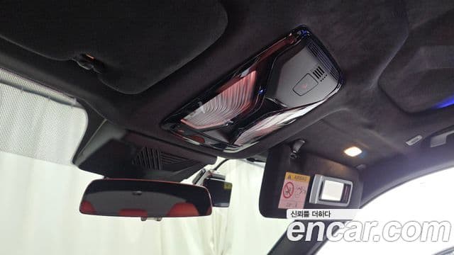 BMW XM 2025 — Photo 12/34