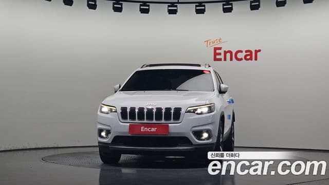 Jeep Cherokee 2021 — Şəkil 29/30