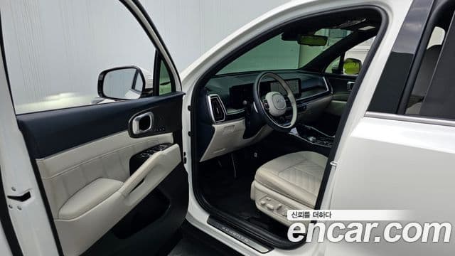 Kia Sorento 2024 — ფოტო 29/32