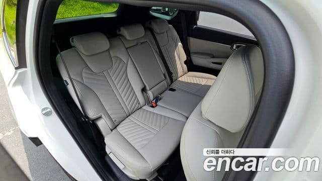 Kia Sorento 2024 — ფოტო 7/32