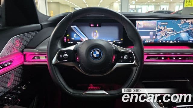 BMW i7 2023 — Şəkil 7/20