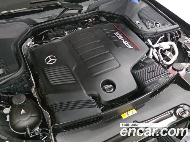 Mercedes-Benz AMG GT 2025 — Photo 6/18