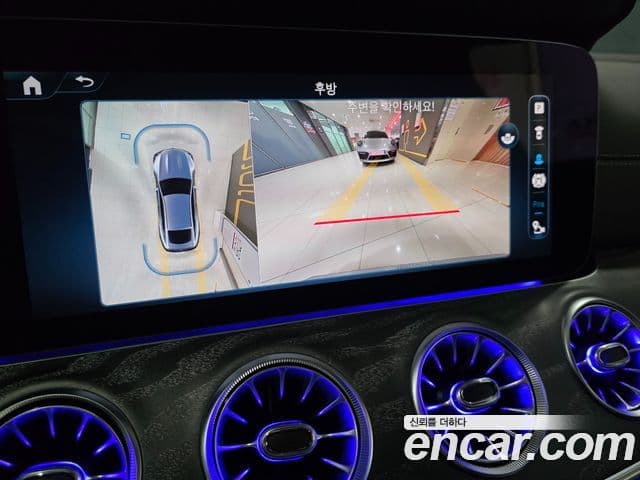 Mercedes-Benz AMG GT 2025 — Photo 9/18