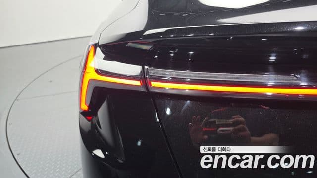 Kia K8 2024 — Photo 18/31