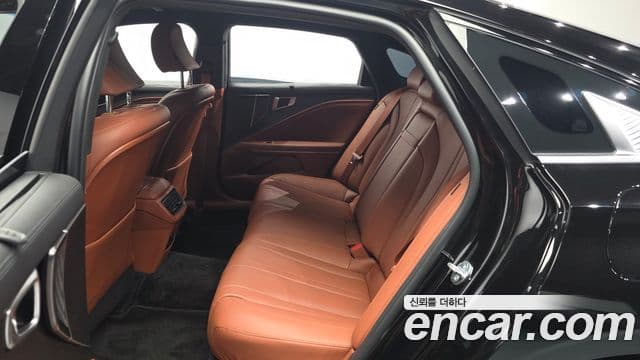 Kia K8 2024 — Photo 19/31
