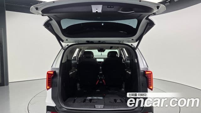 Kia Carnival 2024 — Фото 20/20
