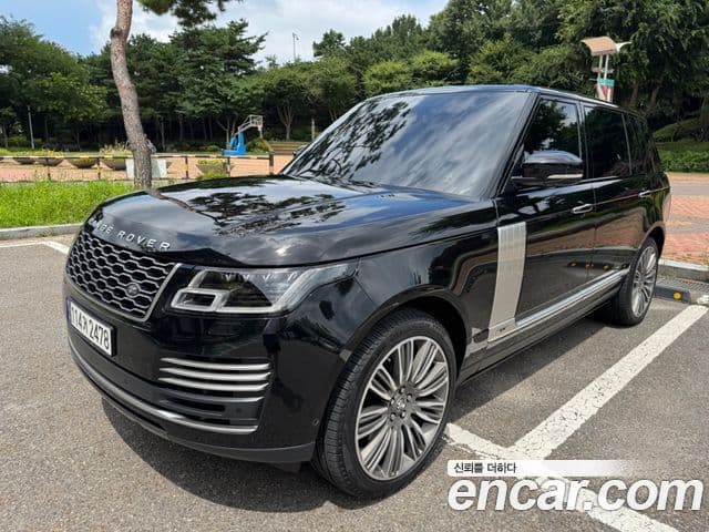 Land Rover Range Rover 2020 — Photo 10/20