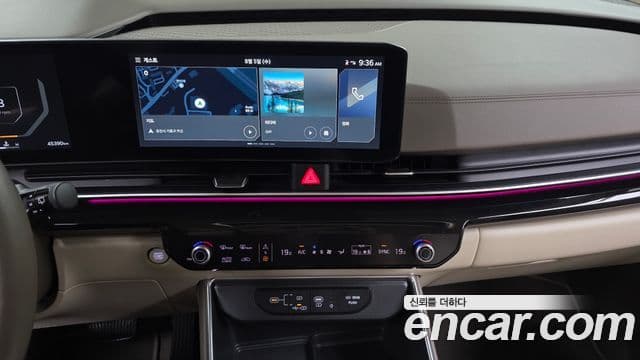 Kia Carnival 2023 — Фото 12/20