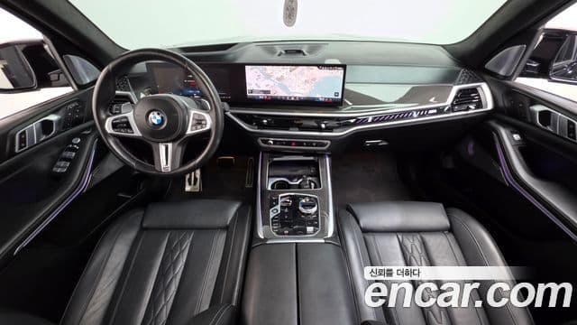 BMW X7 2023 — Şəkil 25/39